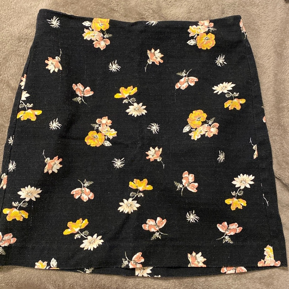 Size 6 pencil skirt